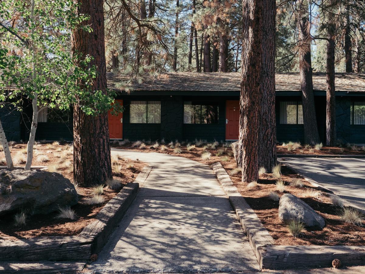 Loge Bend Hotel Exterior photo